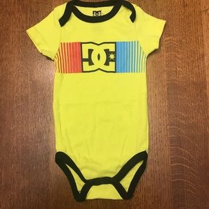 🌟8 for $20🌟 NWOT 3-6 Months DC Bodysuit